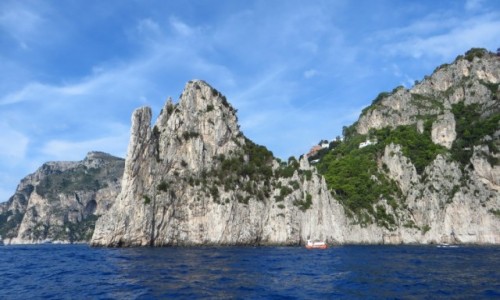 Zdjęcie WłOCHY / Kampania / Capri / wyspa od strony morza