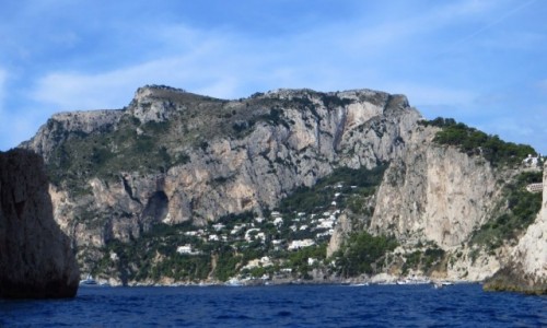 Zdjęcie WłOCHY / Kampania / Capri / wyspa od strony morza