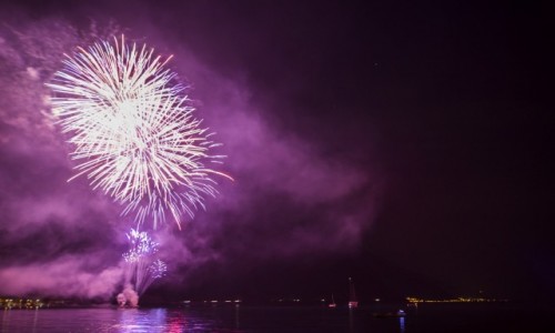 Zdjecie WOCHY / jezioro Garda / Nago Torbole / pokaz nad jeziorem Garda