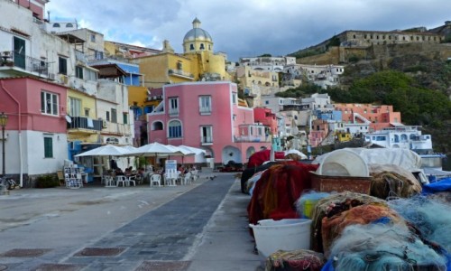 Zdjcie WOCHY / Procida / Procida / Marina Corricella
