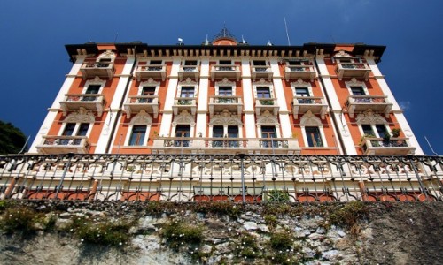 Zdjecie WOCHY / Como / Brunate / Opuszczony budynek hotelu