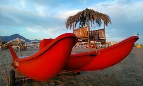 Zdjecie WOCHY / Toscana / Marina di Pietrasanta  / Marinaa