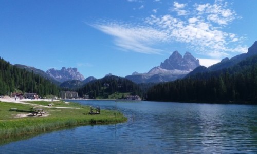 Zdjęcie WłOCHY / - / Tre Cime nad jeziorem Misurina / Dolomity