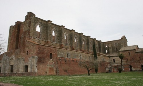 Zdjecie WłOCHY / Toskania / Ruiny opactwa San Galgano / Toskania 2018