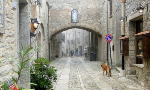 Zdjecie WOCHY / Sycylia / Erice. / Z podry po Sycylii - Erice