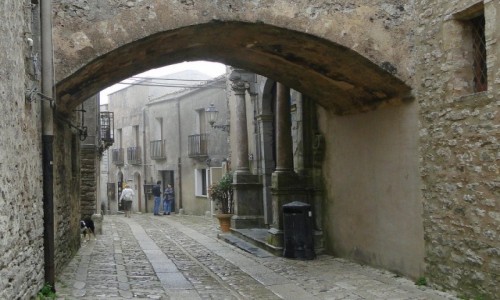 Zdjcie WOCHY / Sycylia / Erice. / Z podry po Sycylii - w uliczkach Erice.