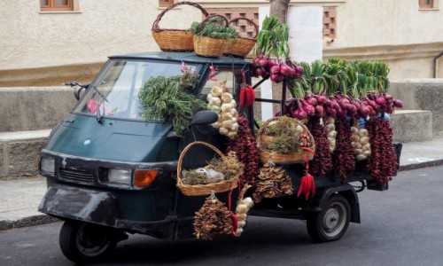 Zdjecie WOCHY / Kalabria / Tropea / Stragan na kkach