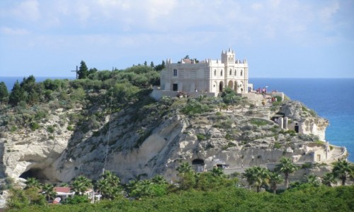 Zdjecie WOCHY / Kalabria / Tropea / Sanktuarium Santa Maria dell`Insola