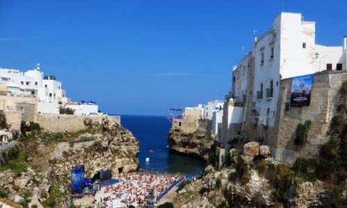 Zdjecie WOCHY / Apulia / Polignano a Mare / plaa miejska