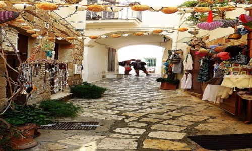 Zdjecie WOCHY / Apulia / Polignano a Mare / stare miasto