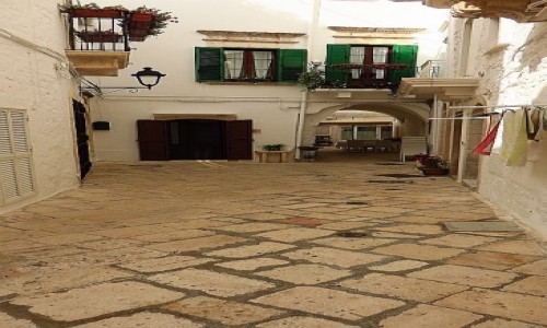 Zdjcie WOCHY / Apulia / Locorotondo / stare miasto