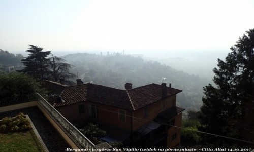 Zdjecie WOCHY / Lombardia / Bergamo - Citta Alta ( grne miasto) / Bergamo wzgrze San Vigilio, widok na grne miasto - Citta Alta