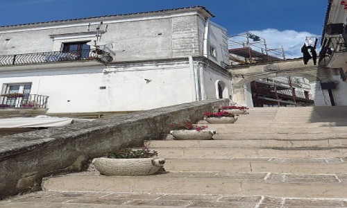 Zdjcie WOCHY / Pwysep Gargano / Monte Sant Angelo / stare miasto