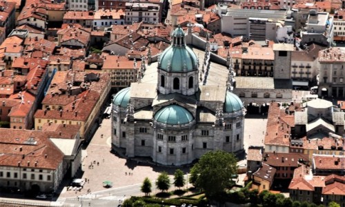Zdjecie WOCHY / Lombardia / Como / Katedra pw. Wniebowzicia Najwitszej Maryi Panny