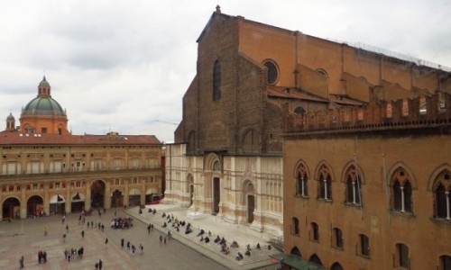 Zdjcie WOCHY / Emilia-Romania / Bolonia / Piazza Maggiore