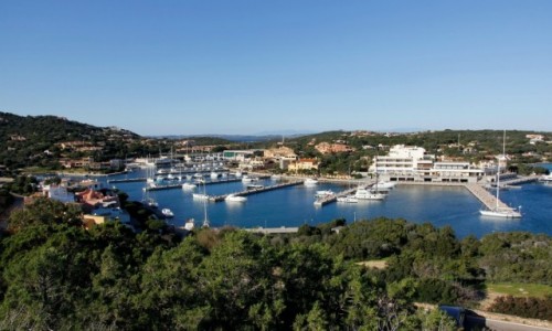 Zdjęcie WłOCHY / Sardynia / Porto Cervo / Widok na marinę