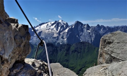 Zdj�cie W�OCHY / alpy /  Piz boe / tu� pod szczytem 