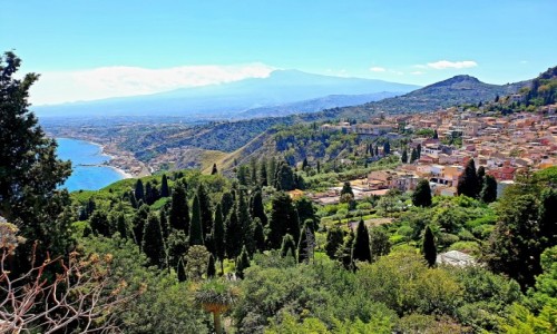 Zdjcie WOCHY / Sycylia / Taormina / Widok na Etn