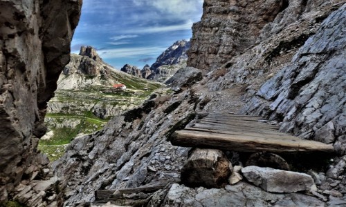 Zdjcie WOCHY / dolomity /  Tre Cime / droga do pikna