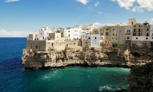 Zdjcie WOCHY / Apulia / Polignano a Mare / Lubicym si wczy po klimatycznych miasteczkach polecam Apuli