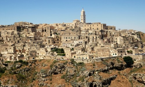 Zdjcie WOCHY / Bazylikata / Widok z drugiej strony wwozu rzeki Graviny / Kamienne miasto Matera