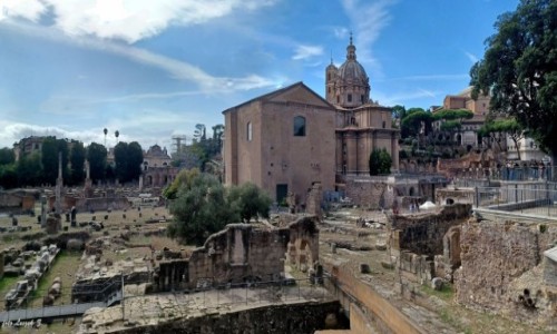 Zdjecie WOCHY / Rzym. / Forum Romanum. / Ruiny Bazyliki Emilia - pozostao nawy gwnej.