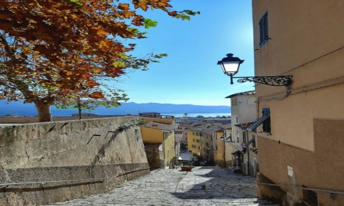 Zdjcie WOCHY / Toskania  / Portoferraio  / Po schodkach