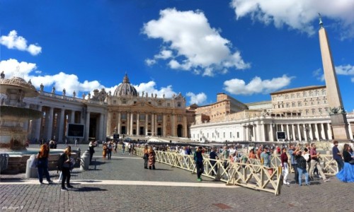 Zdjęcie WłOCHY / Rzym. / Watykan. / Na Placu św. Piotra.