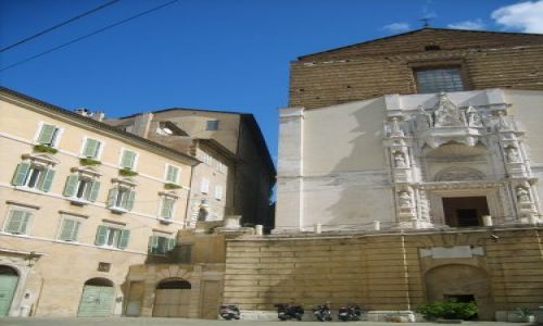 Zdjęcie WłOCHY / wybrzeże Adriatyku / Ancona / kościół