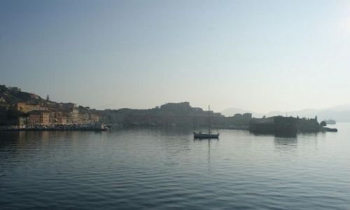 Zdjęcie WłOCHY / brak / Elba / świt w Portoferraio
