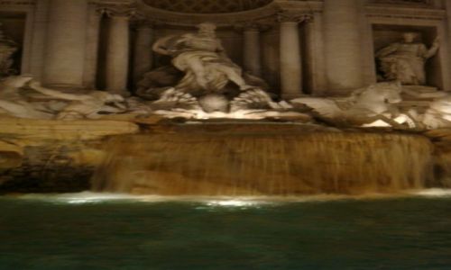 Zdjecie WOCHY / RZYM / FONTANNA DI TREVI / :)