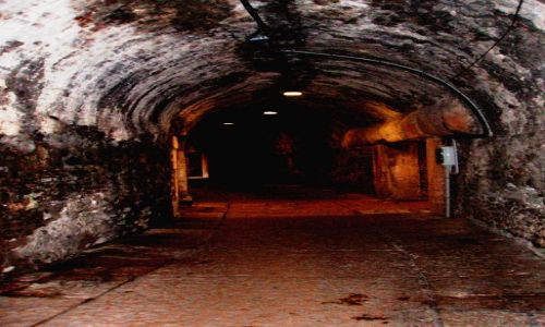 Zdjecie WłOCHY / Lacjum; Rzym / Colosseum / Tunel