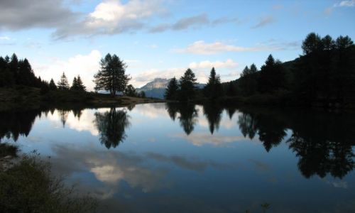 Zdjęcie WłOCHY / Dolomity / Passo San Pelegrino / lusterko