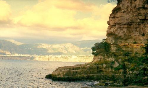 Zdjęcie WłOCHY / Neapol / Sorento / Widok z Sorento na zatokkę neapolitańską