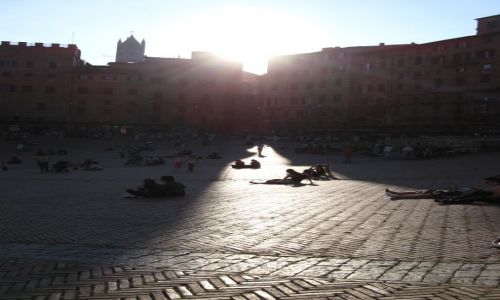 Zdjecie WOCHY / Toskana / Sienna / rynek