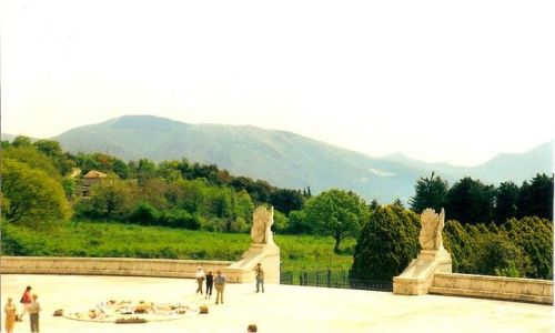 Zdjcie WOCHY / Apeniny rodkowe / Cassino / widok z polskiego cmentarza