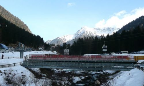 Zdjecie WOCHY / Poudniowy Tyrol / Predazzo / Kolejka nad Fass