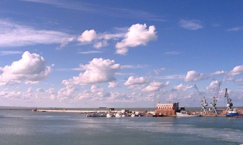 Zdjęcie WłOCHY / Marche /  Ankona /  Port w Ankonie