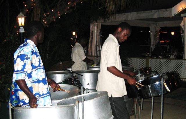 Zdjęcia: Nelson Dock Yard, Antiqua i Barbuda, Koncert na steelbandach, WYSPY KARAIBSKIE Zdjęcia: Nelson Dock Yard, Antiqua i Barbuda, Koncert na steelbandach, WYSPY KARAIBSKIE