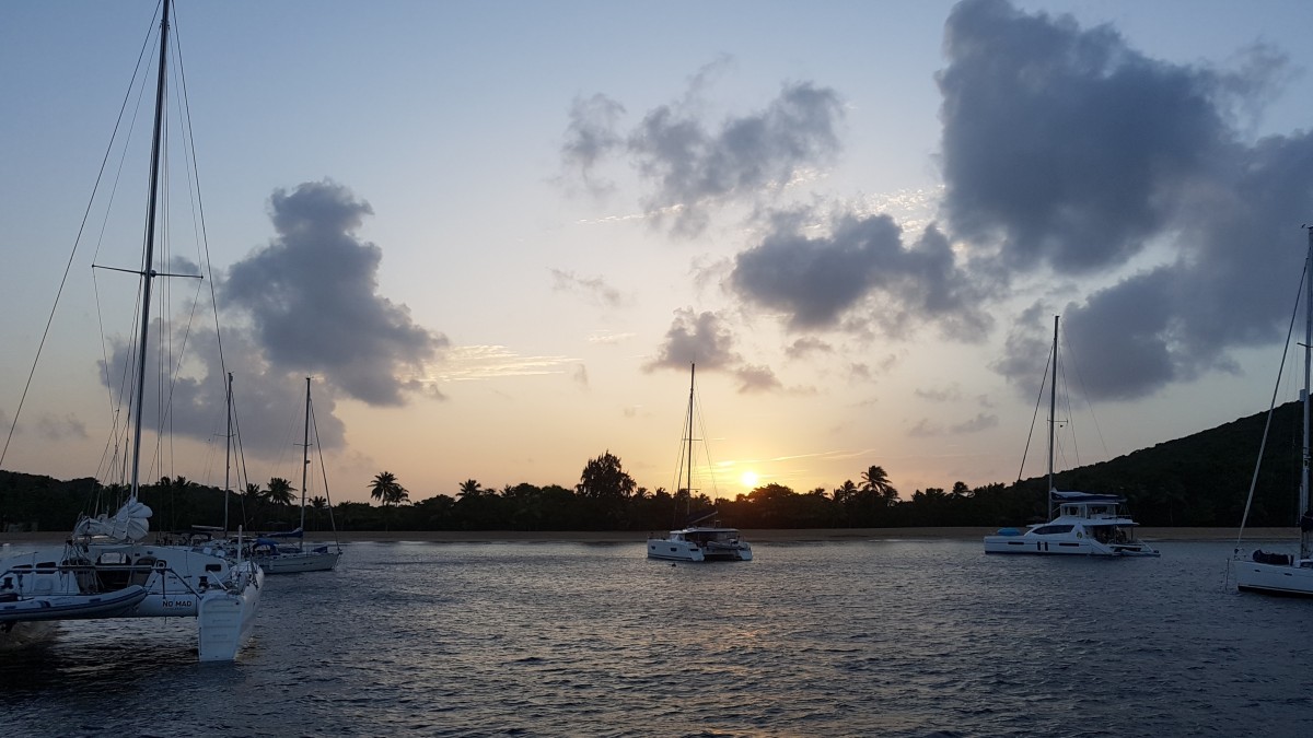 Zdjęcia: Saline Bay, Mayreau, wieczorem..., WYSPY KARAIBSKIE Zdjęcia: Saline Bay, Mayreau, wieczorem..., WYSPY KARAIBSKIE
