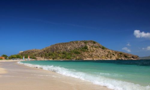 Zdjcie WYSPY KARAIBSKIE / - / Saint Kitts i Nevis / Saint Kitts / Biala plaza