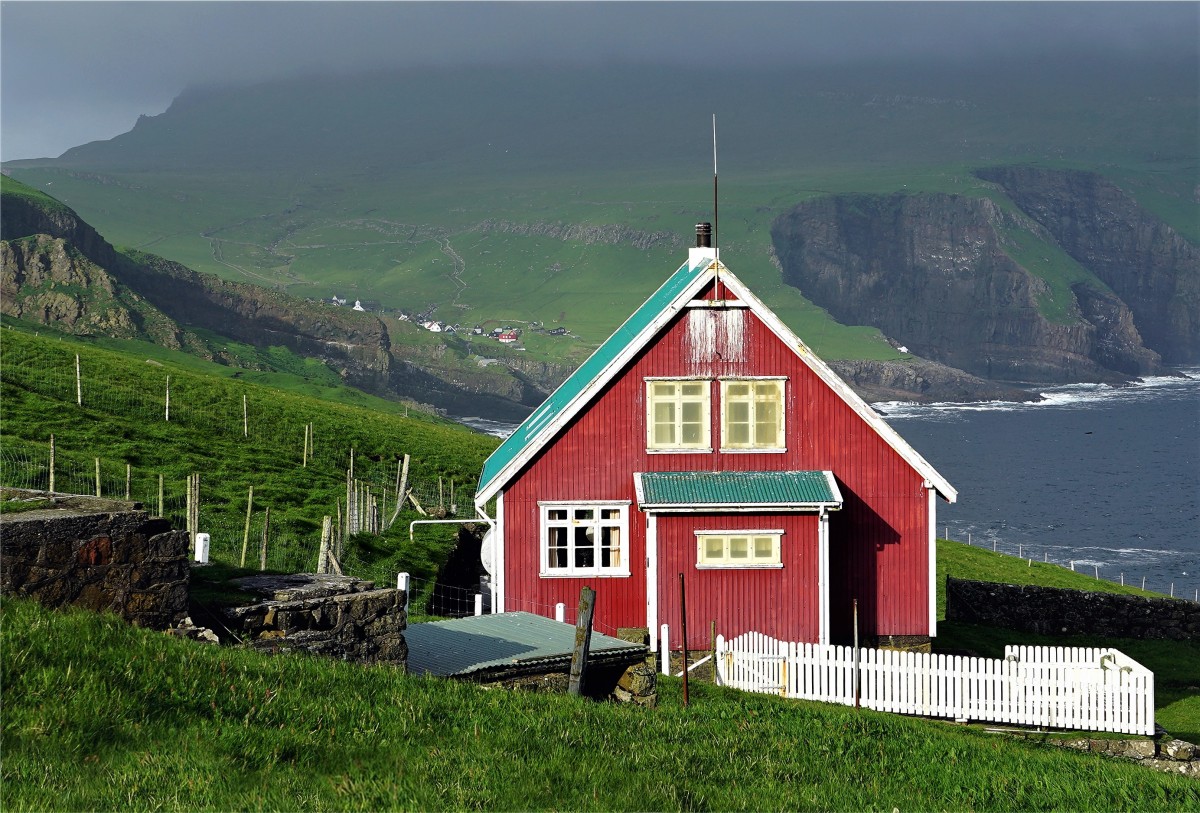Zdjęcia: Mykineshólmur , Mykines , Domek latarnika, WYSPY OWCZE Zdjęcia: Mykineshólmur , Mykines , Domek latarnika, WYSPY OWCZE