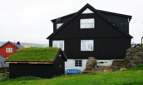 Zdjcie WYSPY OWCZE / Wyspa Streymoy / Thorshavn  / Skromnie i schludnie