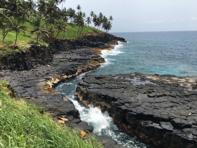 Zdj�cia: Boca do Inferno, Sao Tome, Piekielne usta, WYSPY �WI�TEGO TOMASZA i KSI���CA