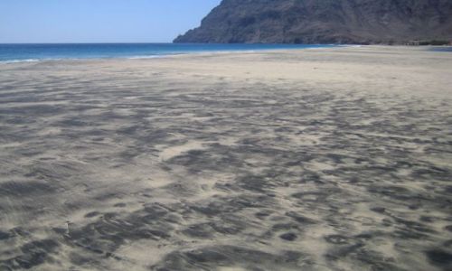 Zdjęcie Wyspy Zielonego Przylądka / Sao Vincente / Sao Pedro / plaża inaczej