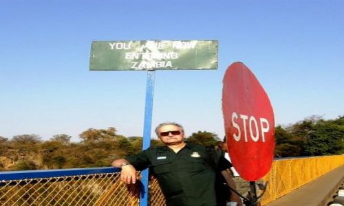 Zdjecie ZAMBIA / Victoria Falls / Przejscie graniczne / Przejscie na moscie Victoria Falls do Zambii