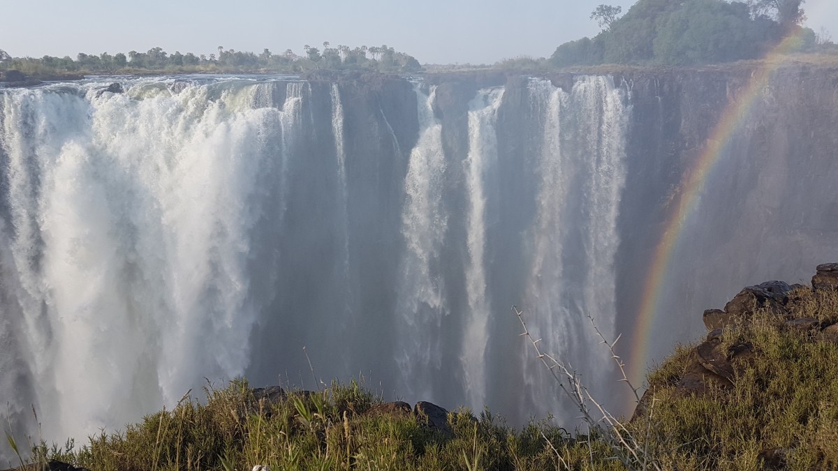 Zdjęcia: Wodospady Wiktorii, Pół. zachodnie Zimbabwe, Moc wodospadu, ZIMBABWE Zdjęcia: Wodospady Wiktorii, Pół. zachodnie Zimbabwe, Moc wodospadu, ZIMBABWE