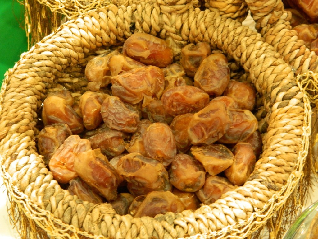 Zdjęcia: Abu Zabi, Emirat Abu Zabi, Daktyle, ZJEDNOCZONE EMIRATY ARABSKIE Zdjęcia: Abu Zabi, Emirat Abu Zabi, Daktyle, ZJEDNOCZONE EMIRATY ARABSKIE