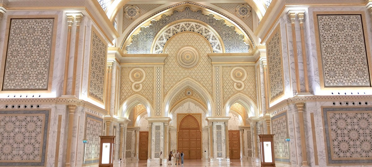 Zdjęcia: Qasr al Watan, Abu Dhabi, Symbol pieniędzy, ZJEDNOCZONE EMIRATY ARABSKIE Zdjęcia: Qasr al Watan, Abu Dhabi, Symbol pieniędzy, ZJEDNOCZONE EMIRATY ARABSKIE