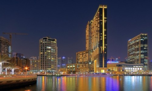 Zdjcie ZJEDNOCZONE EMIRATY ARABSKIE / Dubaj / Marina / Dubaj noc